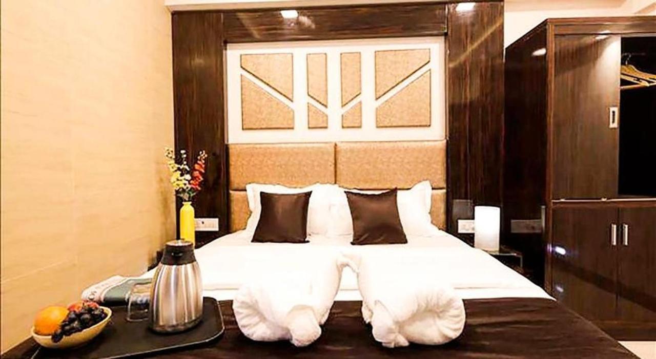 Hotel Fabexpress Annex Executive Andheri East Bombaj Zewnętrze zdjęcie