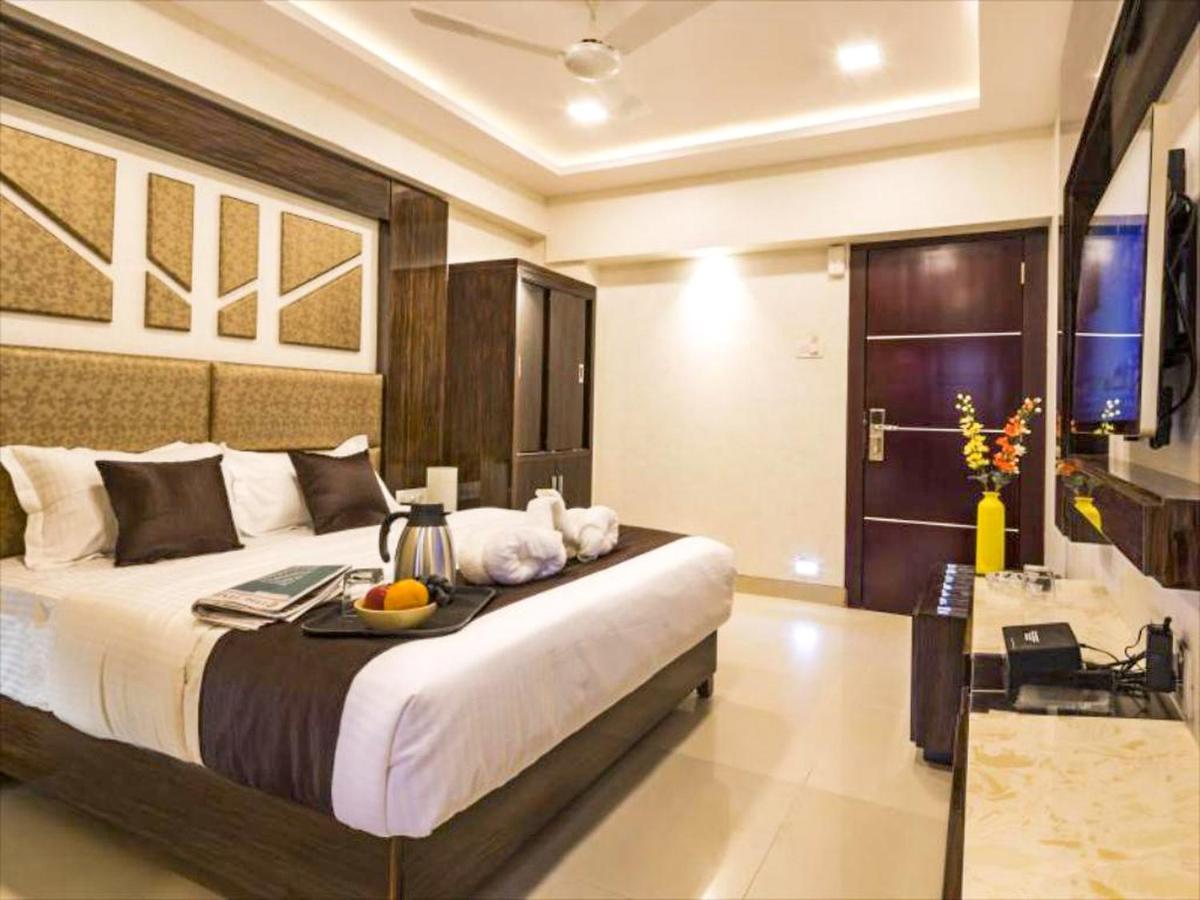 Hotel Fabexpress Annex Executive Andheri East Bombaj Zewnętrze zdjęcie